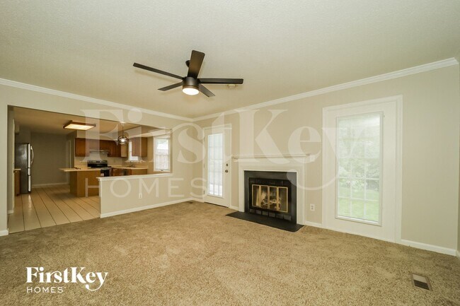 Foto del edificio - 1303 Wakefield Pl