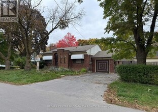 Building Photo - 40 Ovida Ave