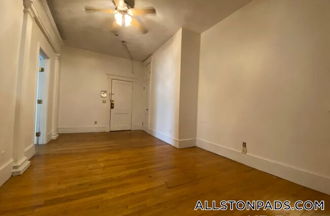 Building Photo - 1254 Commonwealth Ave