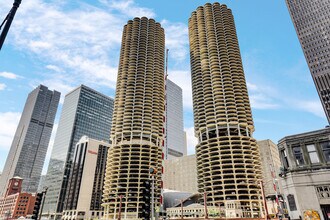 Building Photo - 300 N State St