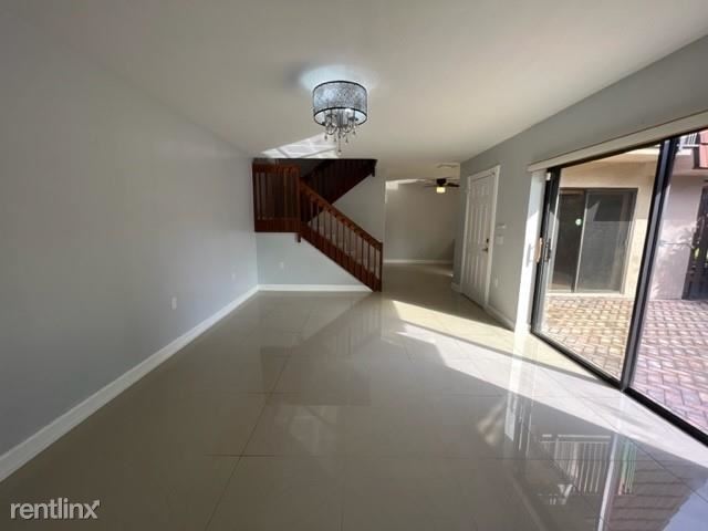 Foto del edificio - 3 br, 2.5 bath House - 4101 Wimbledon Dr