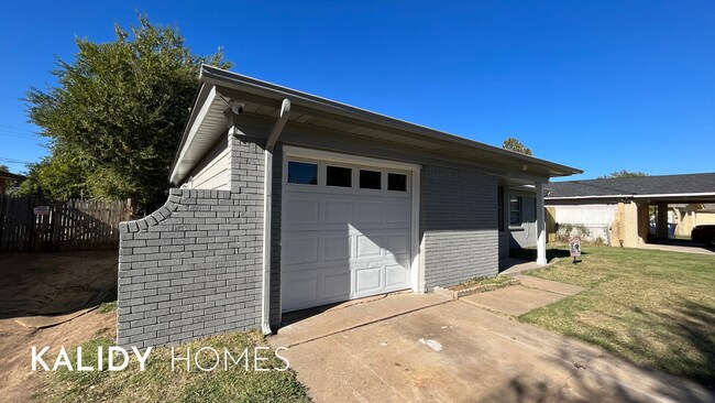 Photo - 2813 SW 62nd St House