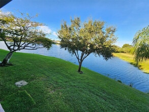 Building Photo - 1156 NW 106th Terrace