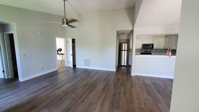 Living - 448 Deerwood St