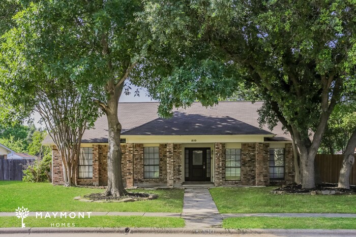 Primary Photo - 510 Redwood Dr