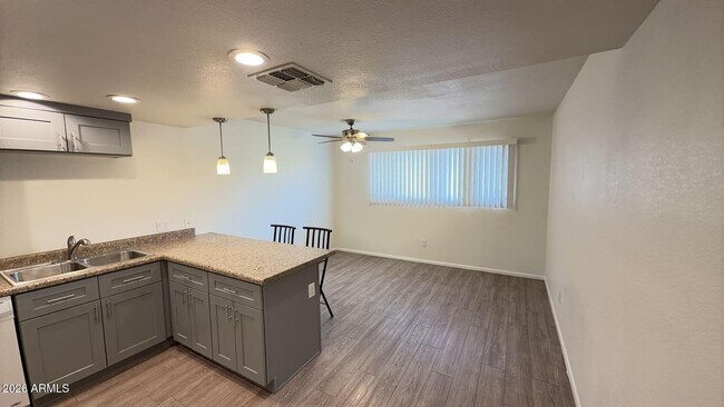 Foto del edificio - 4418 N 53rd Ln