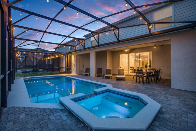 Building Photo - 3074 Mahalo Dr