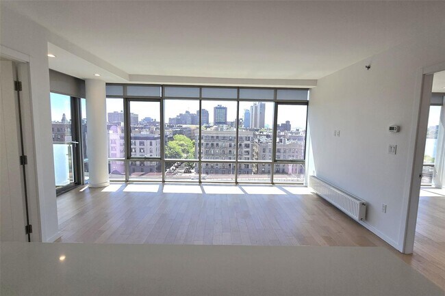 Foto del edificio - 40 Pinehurst Ave