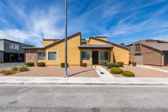 Building Photo - 1404 Santa Anita Dr