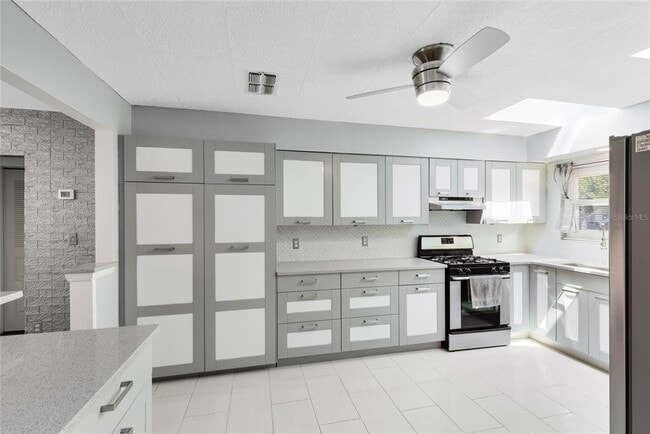Building Photo - 4834 Gamling Ln