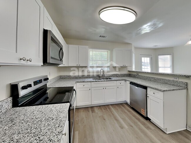 Foto del edificio - 2631 Bald Cypress Dr