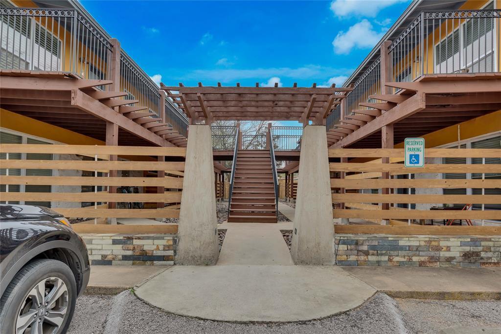 1917 Barge St Unit 104, Austin, TX 78745 Condo for Rent in Austin, TX