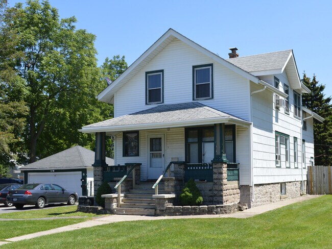 8 Melrose Road - exterior - 8 Melrose Rd