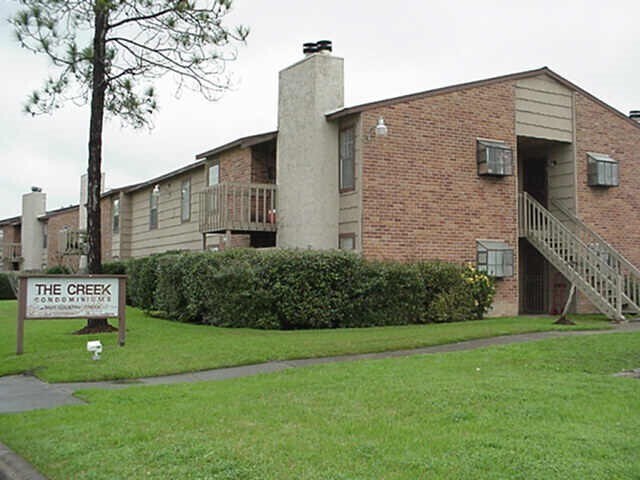 Foto del edificio - 9101 Country Creek St