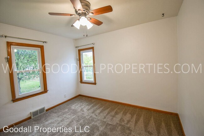 Building Photo - 3 br, 1 bath House - 2119 53rd St