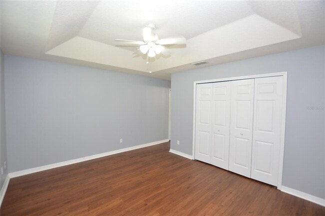 Building Photo - 42 Farmsworth Dr