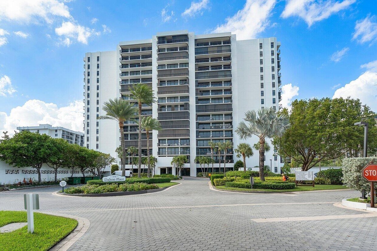 4748 S Ocean Blvd Unit 702, Highland Beach, FL 33487 Condo for Rent