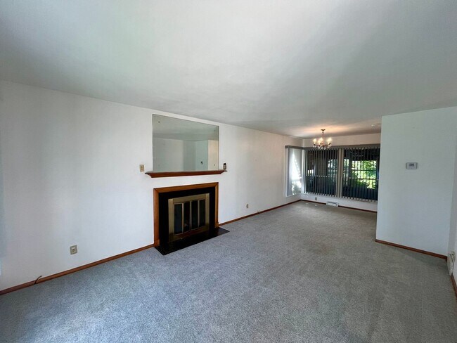 Foto del edificio - 4 Bed 2 Bath Single Family Home in Wausau