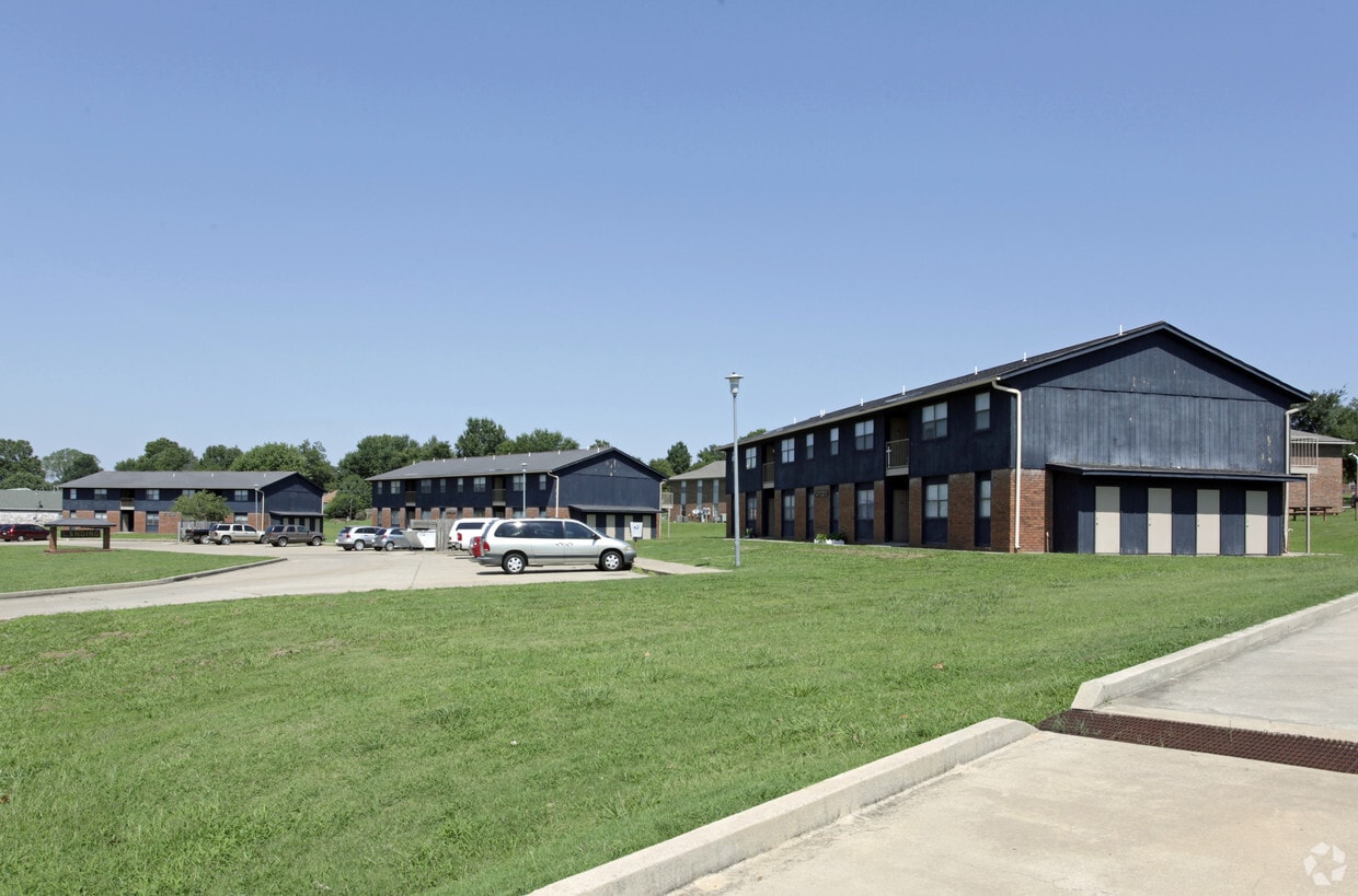 The Landings Apartments - The Landing Apartments - 1212
