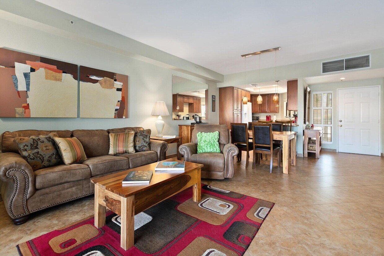 Foto principal - 255 S Avenida Caballeros