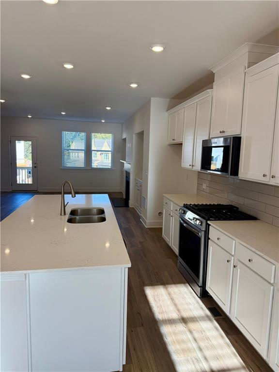 Building Photo - 2543 Superus Ct