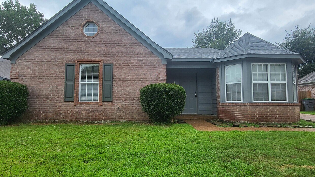 Primary Photo - 6663 Whitten Grove Dr