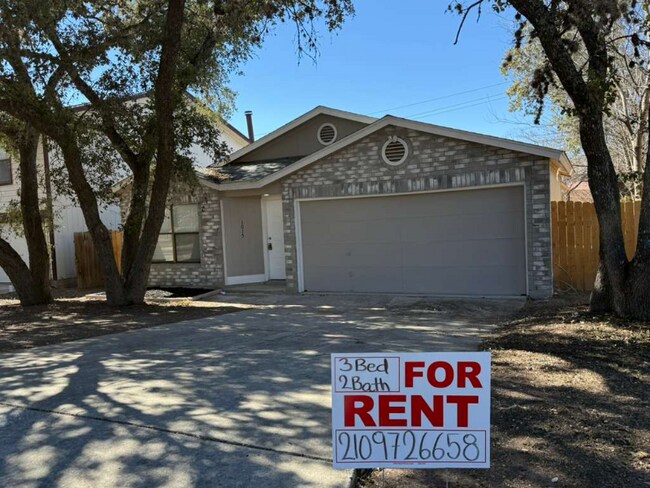 Foto del edificio - 1015 Arrowhead Trail