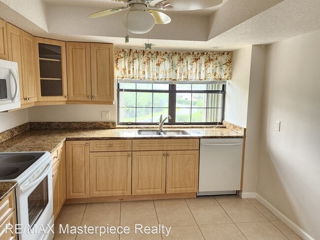 Foto del edificio - 2 br, 2 bath House - 3100 SE Pruitt Rd # E...