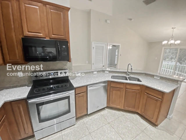 Foto del edificio - 7001 Interbay Blvd