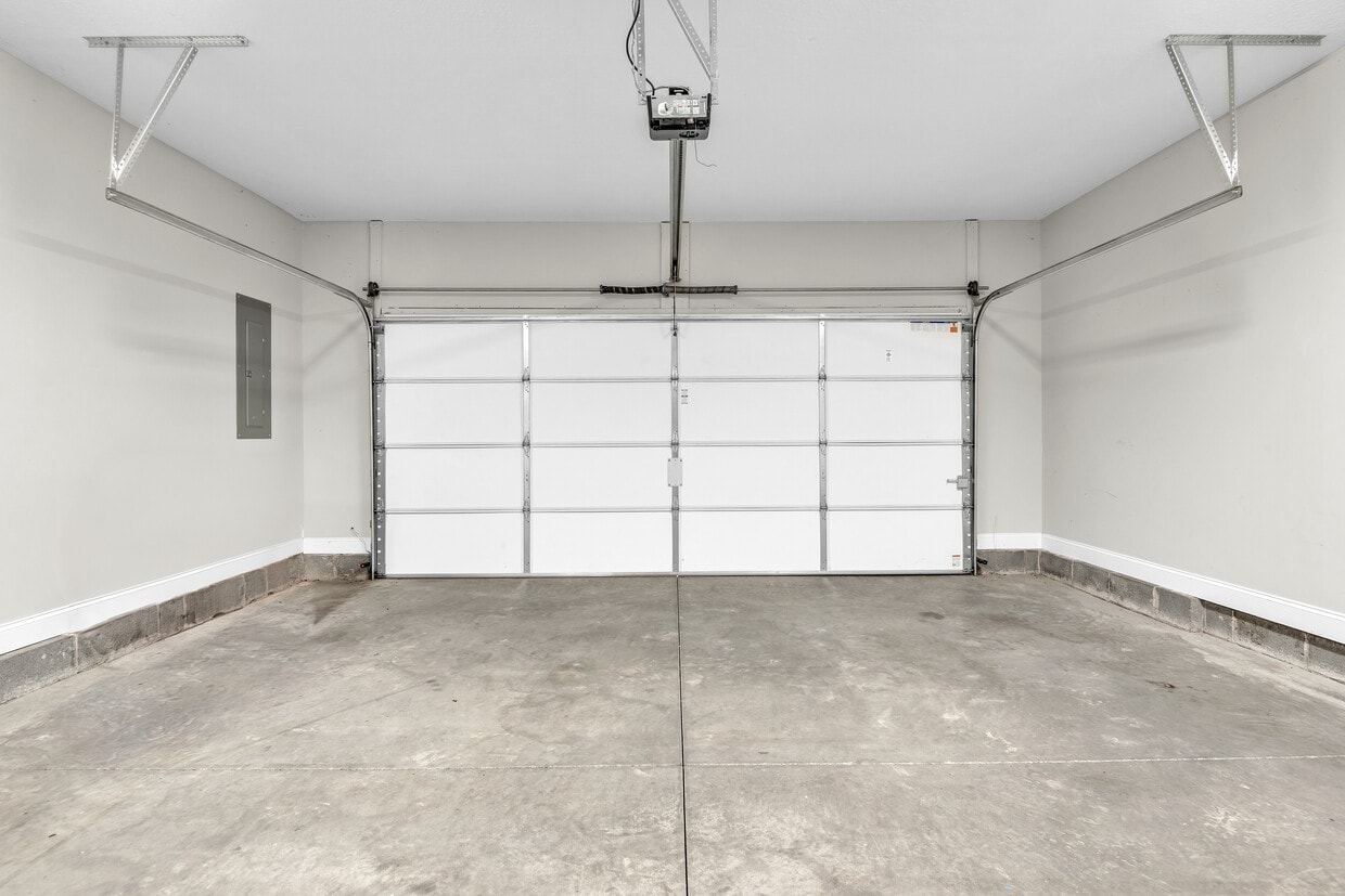 Foto principal - 6710 Padgett Hill Ln