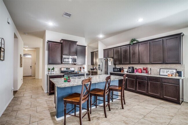 Building Photo - 14011 Wolftrap Ln