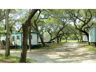 Building Photo - Shamrock Trailer Park
