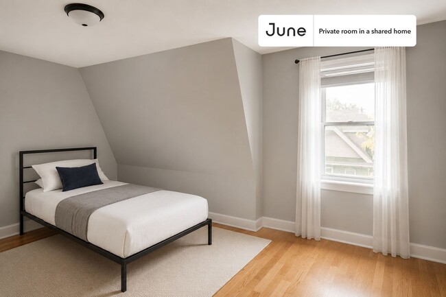 Building Photo - Room in Shared 6 bed/1.5 bath home in Somerville