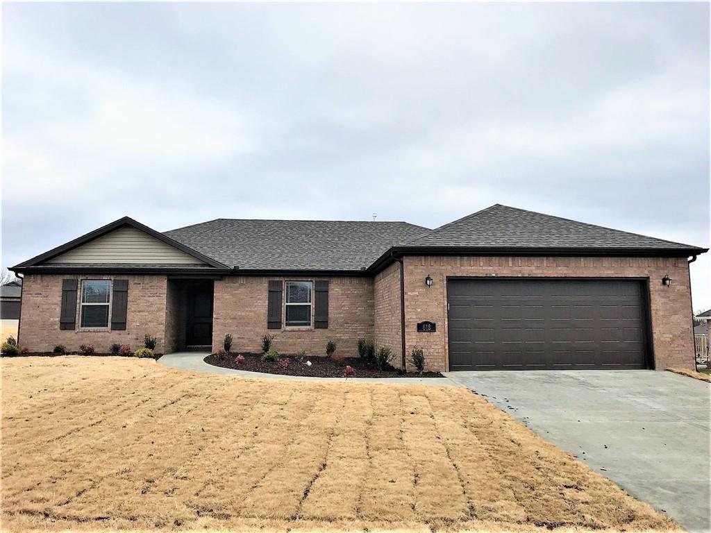 618 Eagle Dr, Gravette, AR 72736 House Rental in Gravette, AR