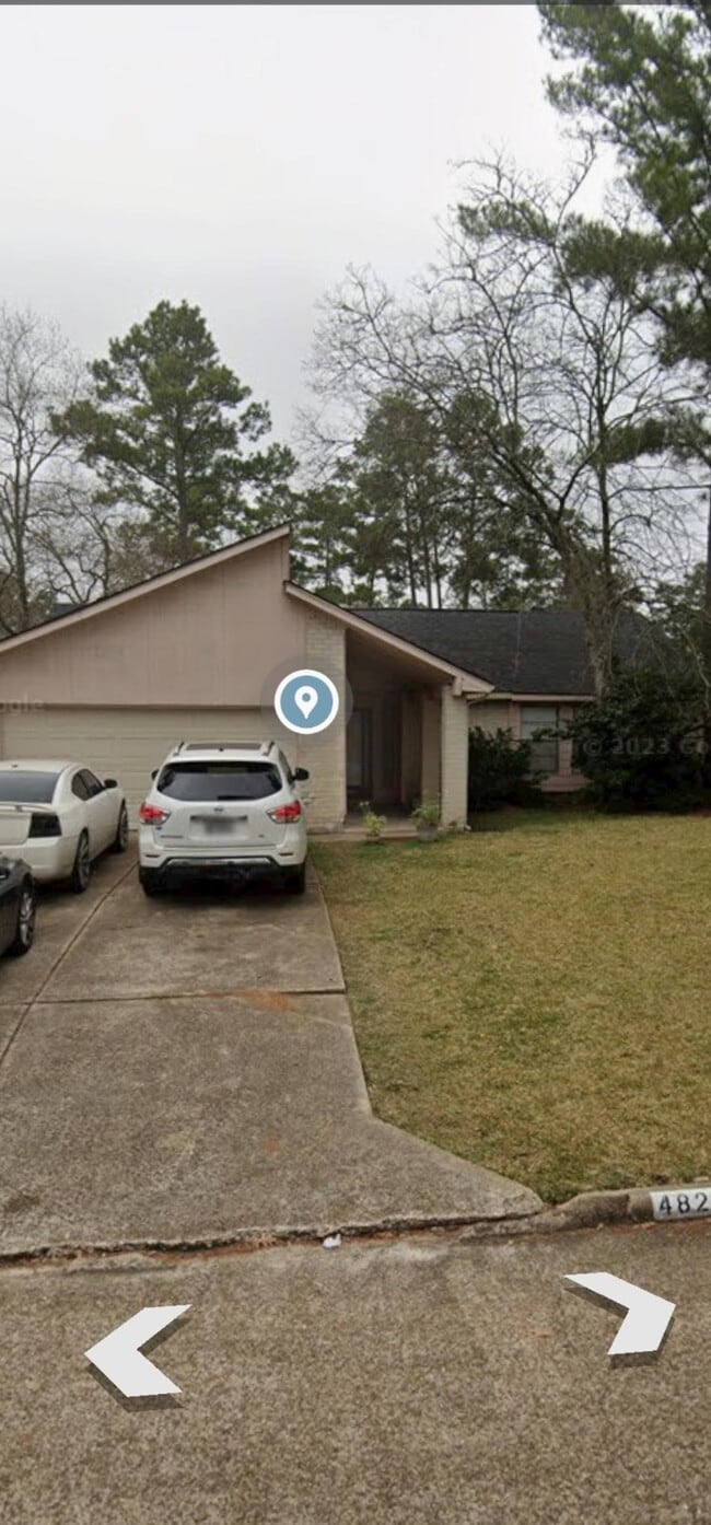 Building Photo - 4827 Glendower Dr