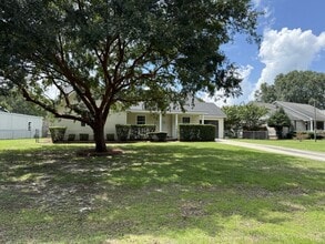 Building Photo - 2018 Oriole Way