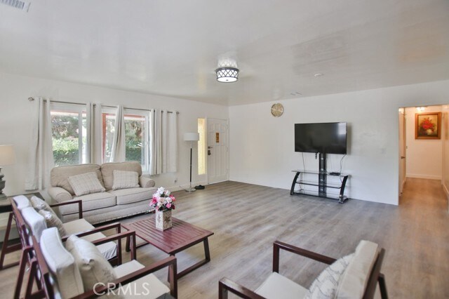 Foto del edificio - 13062 Safford St