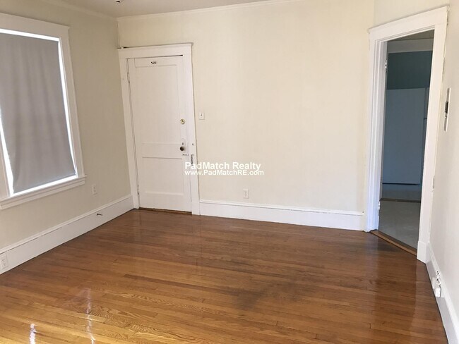 Foto del edificio - 157 Summer St