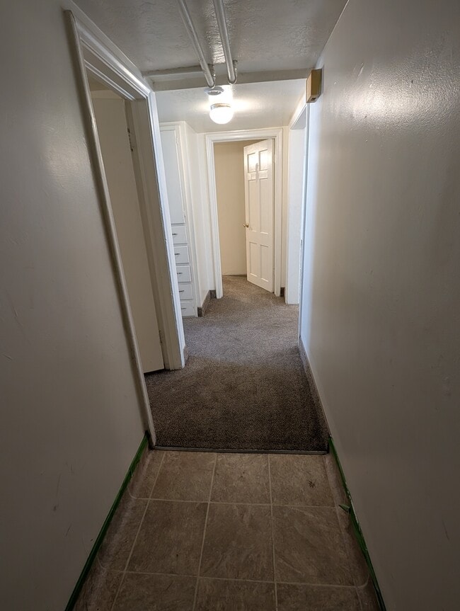 Foto del edificio - 129 N 100 E