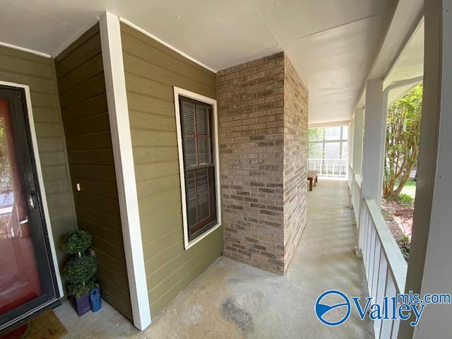 Building Photo - 208 Evalyn St