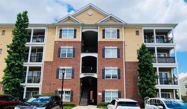 Building Photo - 548 E Celebration Way