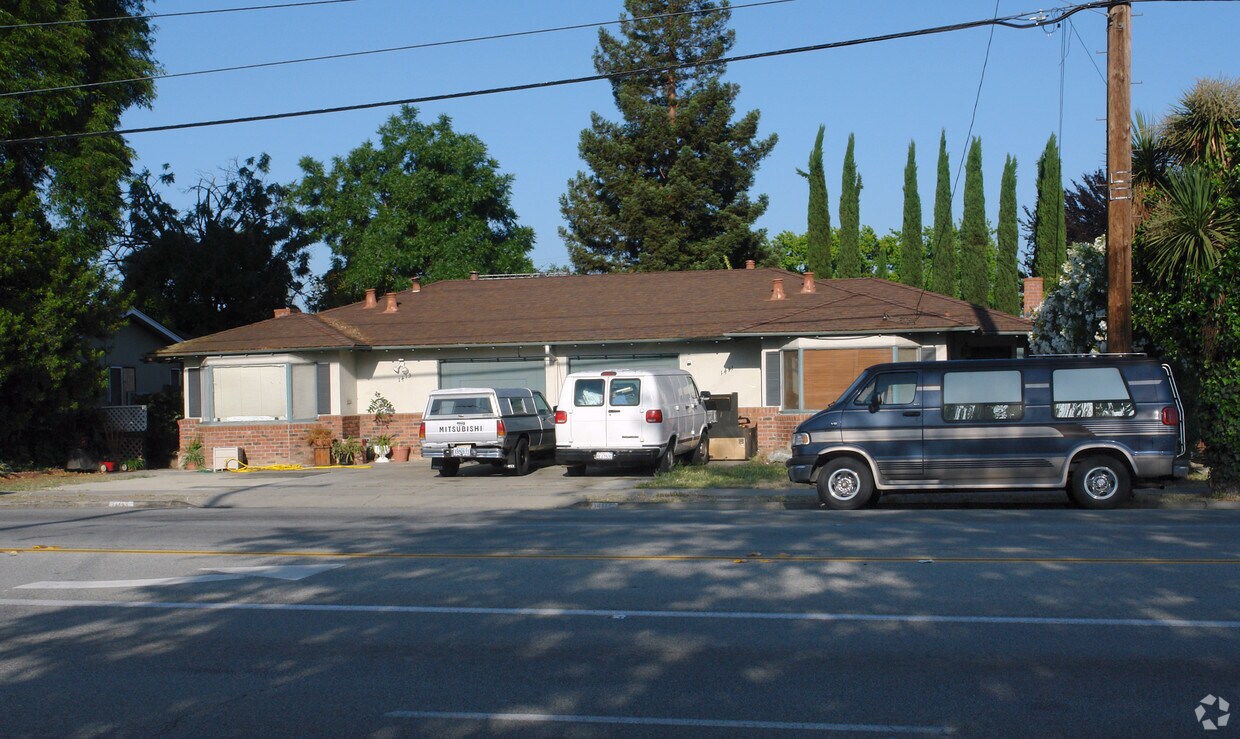 Foto del edificio - 1411-1413 Meridian Ave