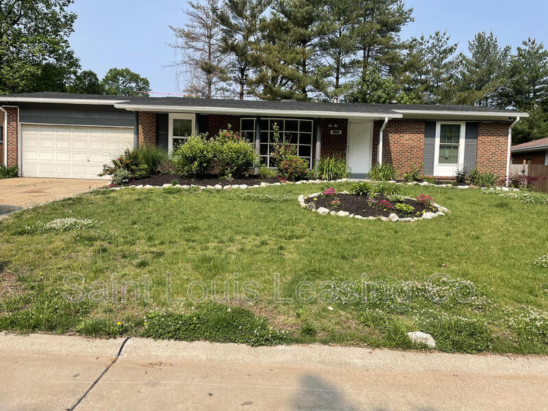11551 Sherrington Dr, St. Louis, MO 63138 House Rental in St. Louis