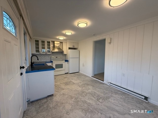 Building Photo - 615 E Main St