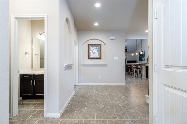 Foto del edificio - 9710 Old Timber Ln