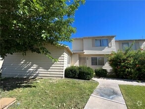 Building Photo - 4972 Larkspur St