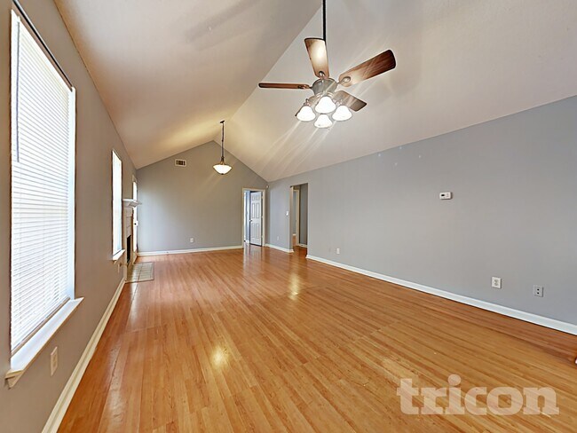 Foto del edificio - 1049 Charlbury Pl