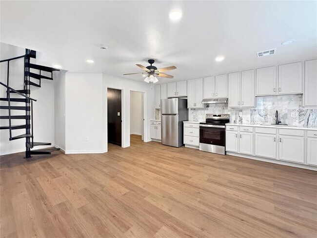 Foto del edificio - 2346 NW 11th St