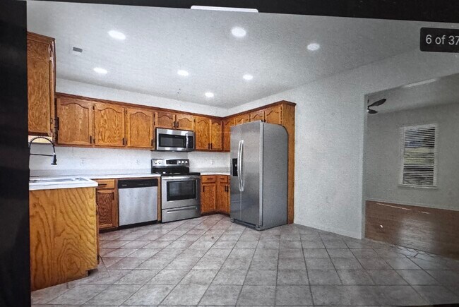 Foto del edificio - 136 Shamrock Cir Dr