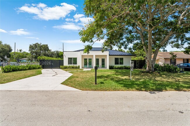 Foto del edificio - 6099 SW 38th St